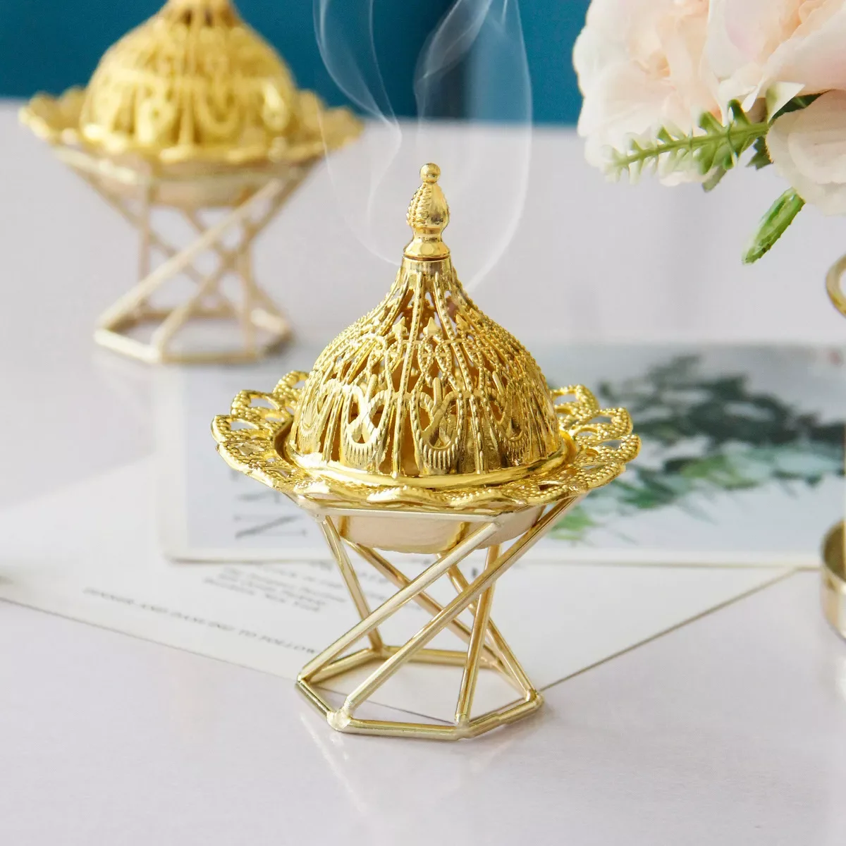 

NEW Gold Metal Incense Burner Mini Small Handheld Aroma Burner Arabian Style Home Essentials Home Decorations