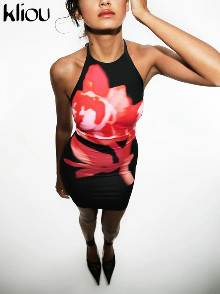 Kliou женское платье с принтом в панелях летнее хипстерское лямкой на шее и