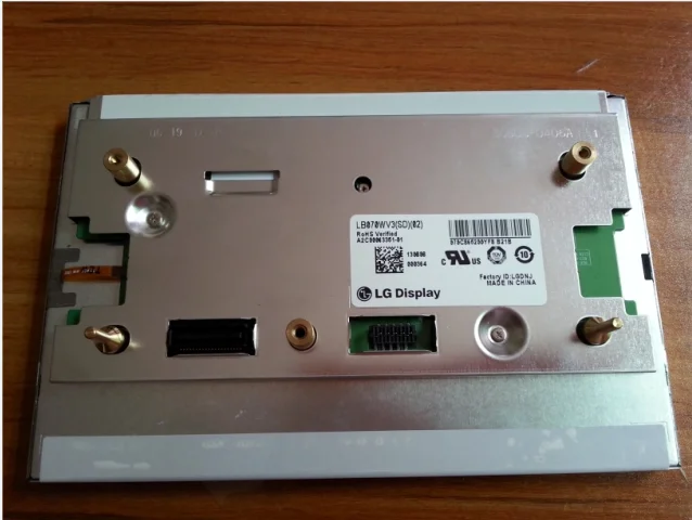 

Новинка, оригинальный 7-дюймовый ЖК-экран, LB070WV3-SD02/LB070WV3-SD01 Mercedes Benz W204 E260, автомобильный GPS-навигатор, звук