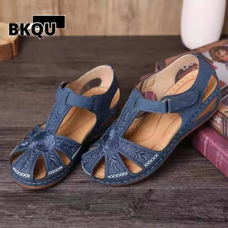 

Сандалии женские ортопедические, повседневные шлепанцы на платформе, плетеные, с закрытым носком, плоская подошва, летняя обувь с цветами