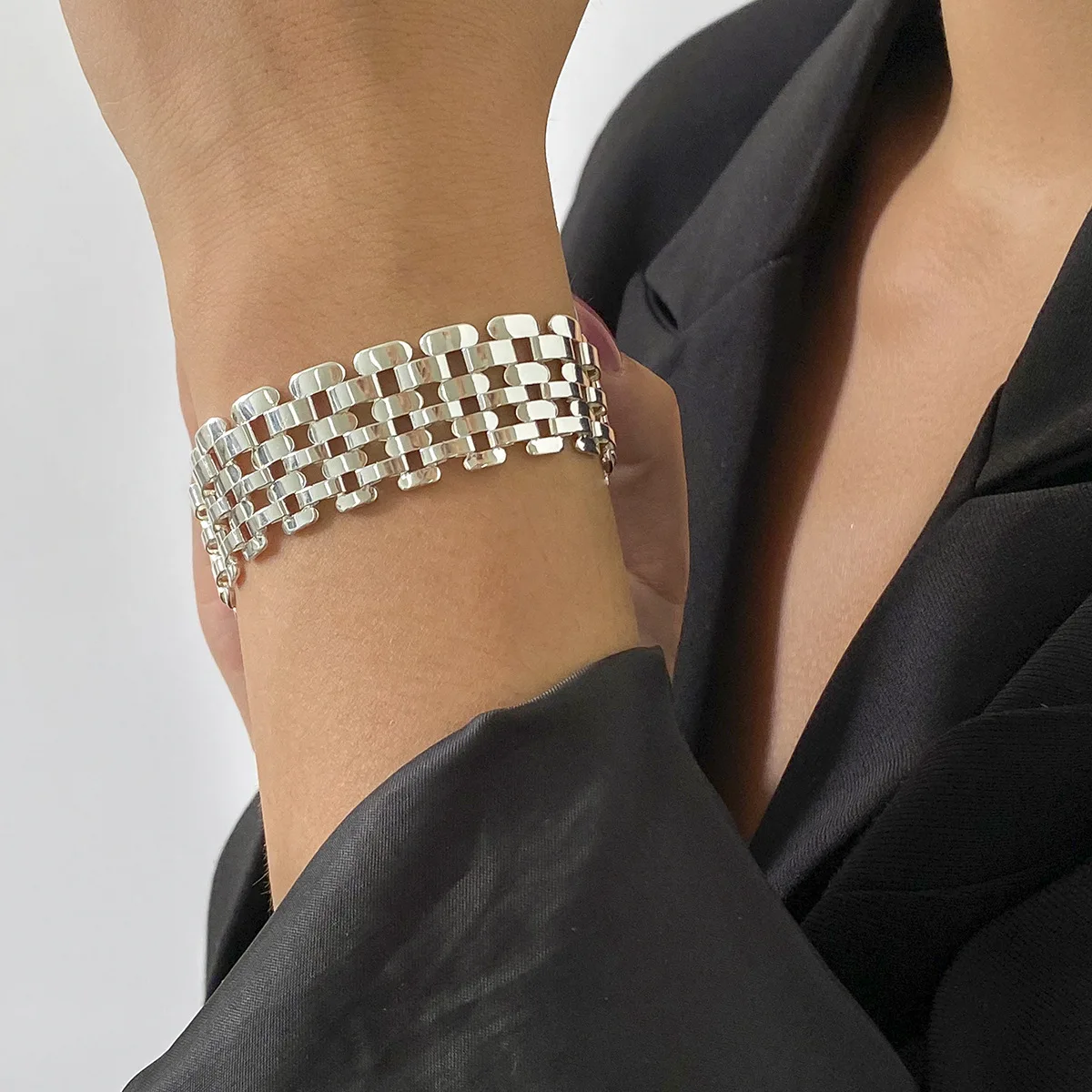 

Silver Gold Wide Hollow Bracelet Jewelry for Women Men Party Simple Punk Gold Bangles Bracelets Minimalism Accessories