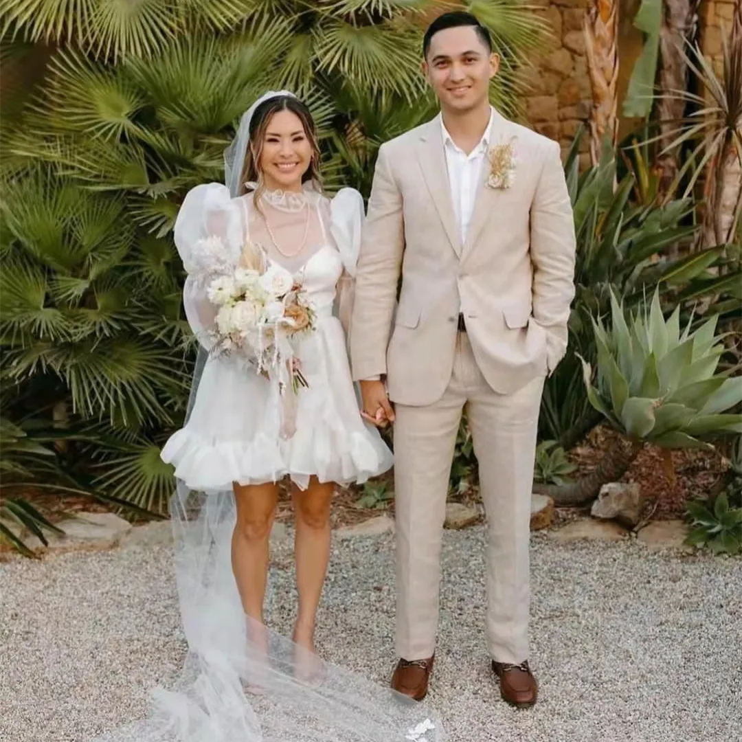 

Платье Свадебное ТРАПЕЦИЕВИДНОЕ с длинным рукавом, V-образным вырезом и жемчугом