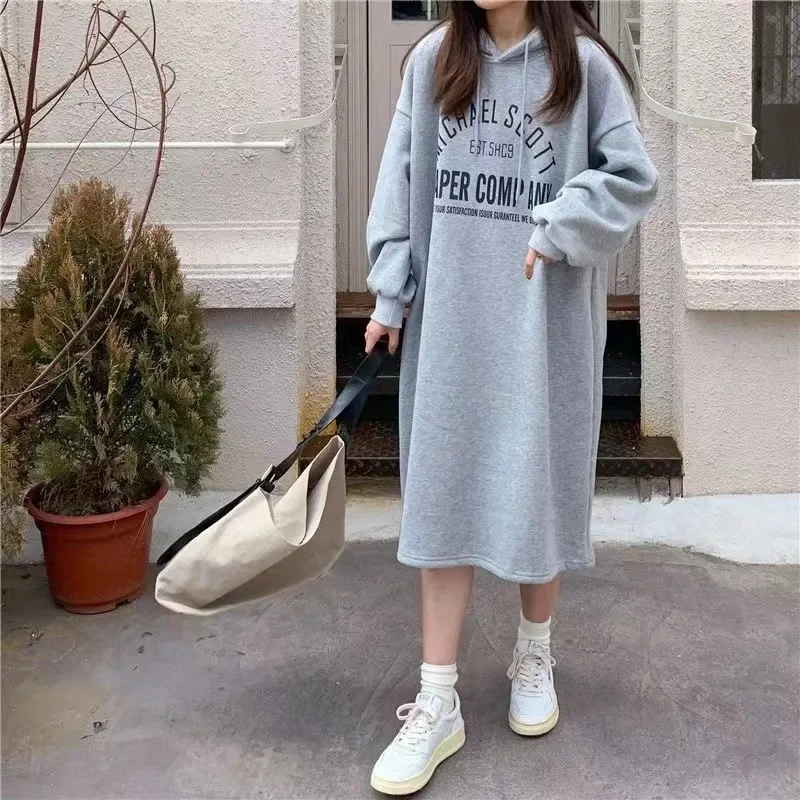 Женское длинное платье-свитшот на флисовой подкладке и утолщенная осень/зима 2023