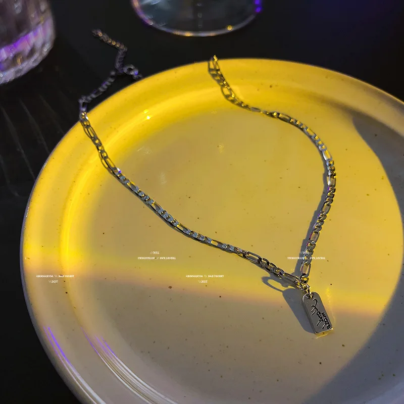 

Hot Sale Jewelry Gift High-Quality Fashion Hip Hop Style Tag Necklace Female Metal Clavicle Choker Bridal necklace For Girls