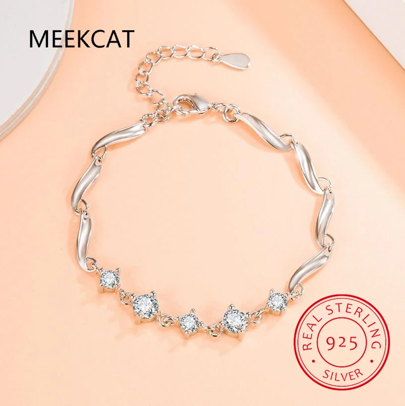 Женский браслет из серебра 925 пробы с муассанитом 3 мм