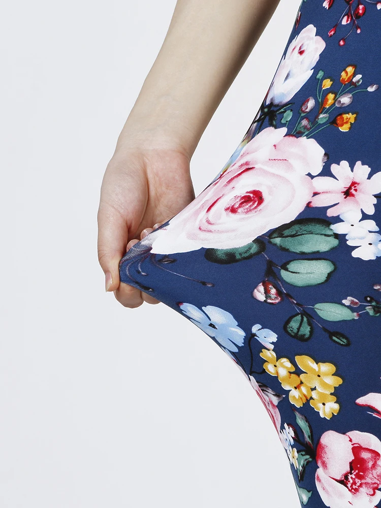 Рисунок 6 - CUHAKCI темно-розовые Капри с цветочным