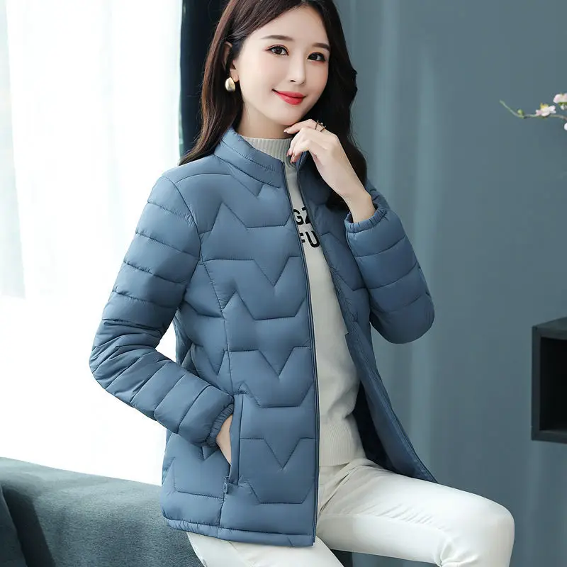 Winter Jacket Women's Warmth and Thick Cotton Outer Korean Version of Stand-up Collar Thick Winter Jacket Parker Women' Clothing