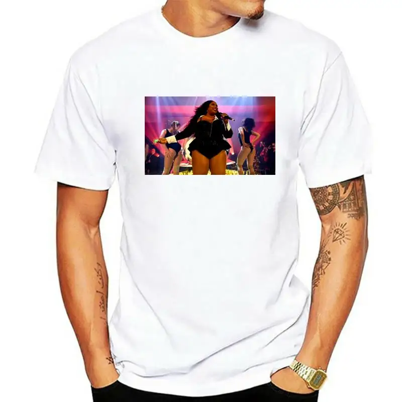 

Lizzo рубашка Lizzo футболка Lizzo одежда Lizzo merch вырез лодочкой. Лизцо
