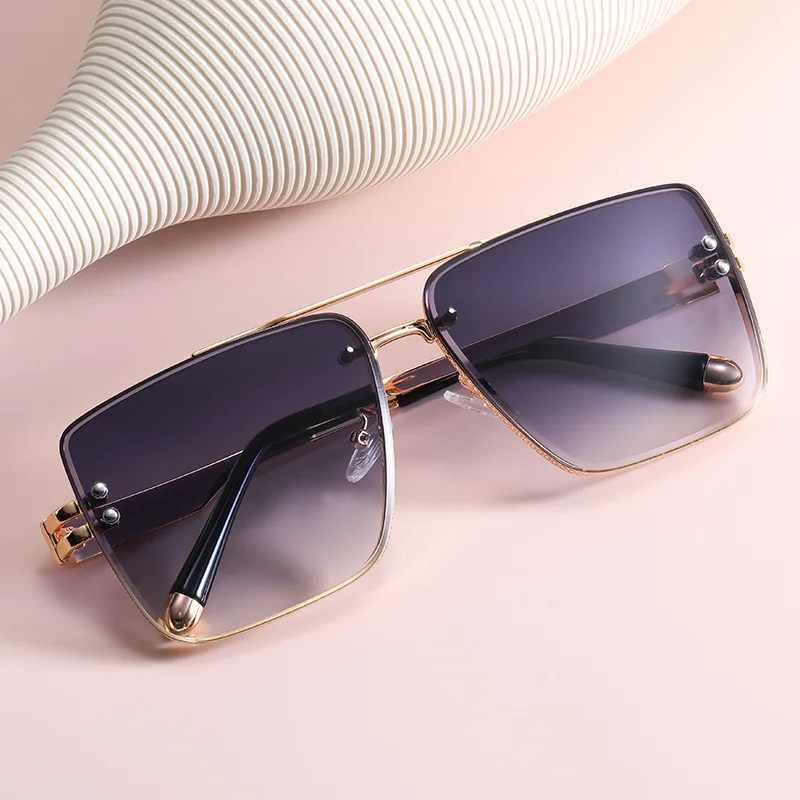 

New Personality Double Beam Big Frame Trend Sunglasses 2022 Fashion Ins Style Street Shooting Sunglasses Luxury Designer