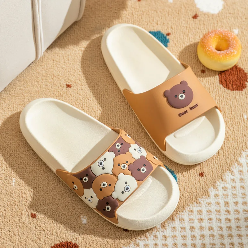 Fashion Cute Bear Design Women's Slides 2023 Summer Fashion New Platform Soft Non-Slip Sandals New Indoor Bathroom Slippers