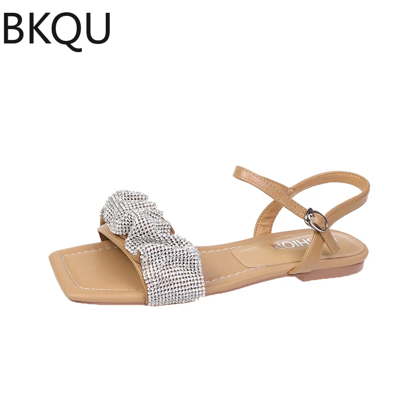 

Женские сандалии с квадратным носком, Новинка лета 2022, модная женская обувь на плоской подошве с пряжкой «одно слово», универсальная характ...