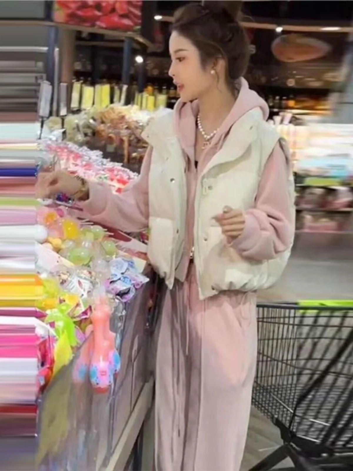 Пуховый жилет с хлопковой подкладкой женский новый верхний костюм 2024 короткий