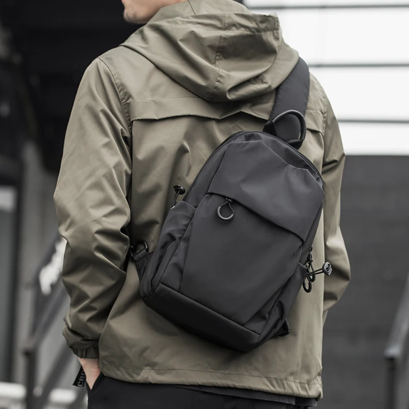 

Casual Satche Quality Solid Fashionable Business Small High Shoulder Outdoor Oxford Bag Men New Waterproof Multilayer Chest Bag