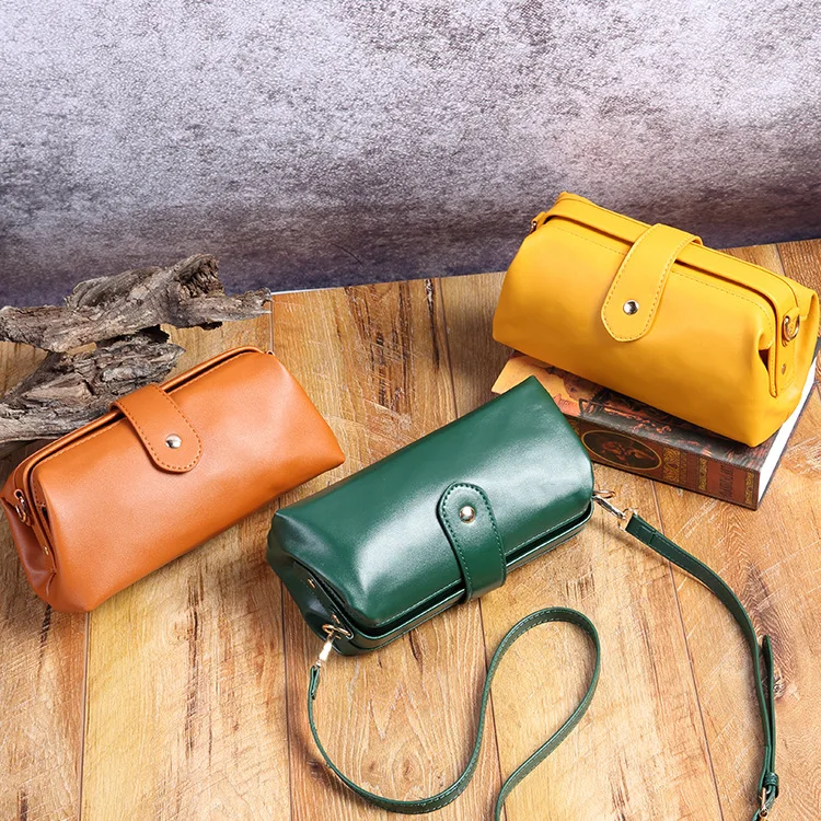 

Fashion Leather Shoulder Bags Retro Handmade Doctor Bag Clutch Crossbody Bag Women Vintage Style Travel Handbags Messenger Ins