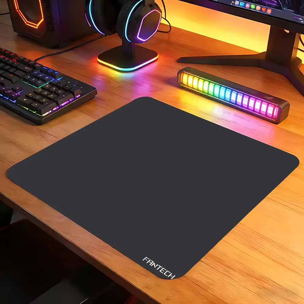 Фото Коврик для мыши FANTECH MONTION PAD MMT451, нескользящий игровой коврик для настольного компьютера, кожаный, легко чистящийся коврик для ПК, ноутбука, настольного компьютера №2
