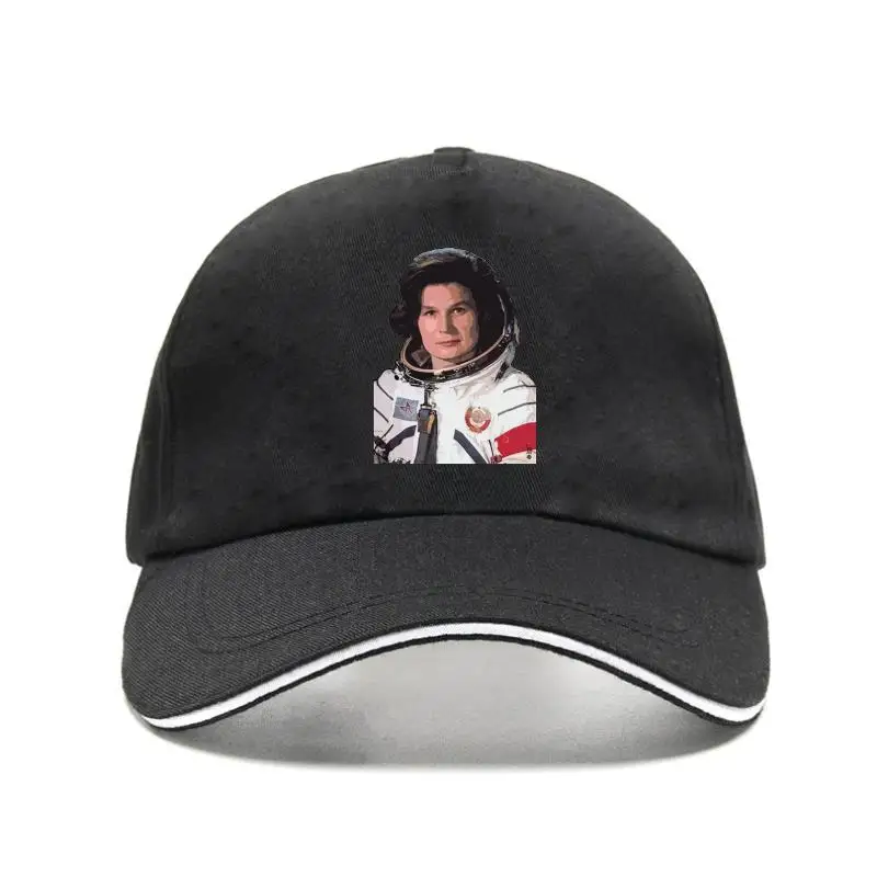

oviet pace Progra Propaganda Vaentina Terehkova Feae Atronaut New Hat Uniex New Hat O-Neck New Hat Top Tee