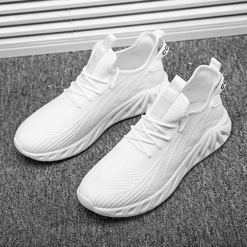 Super Light Running Shoes For Men Sneakers Breathable Mesh Sport Shoes Soft Walking Shoes Plus Size Tenis Masculino