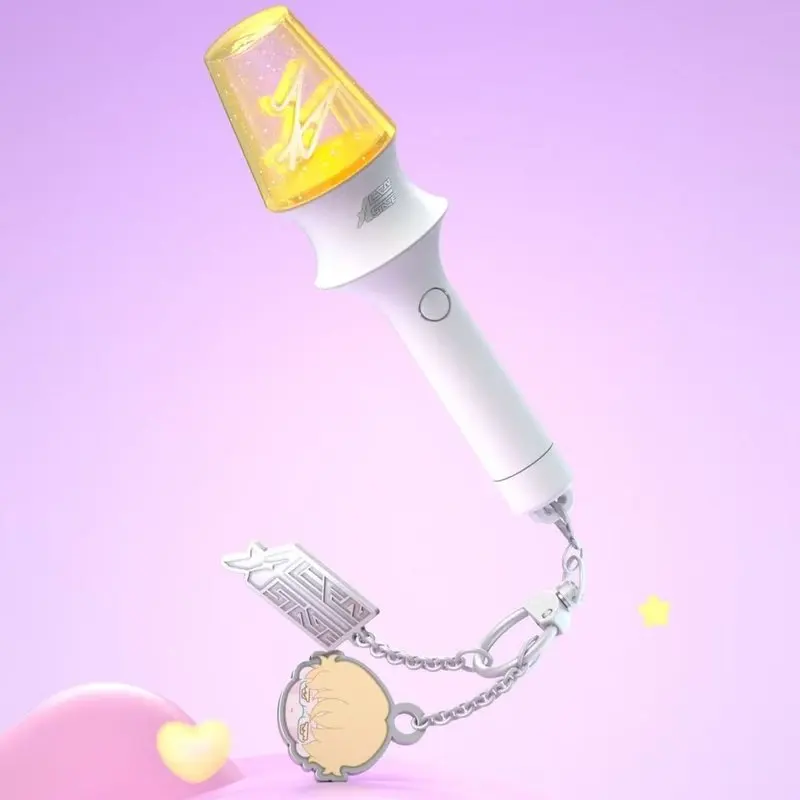 Фото Новинка июля: Модный кулон-сюрприз Alien Stage Anat Art College Microphone Flashlight Blind Box, подвеска для рюкзака, идеальный подарок на фестиваль №3