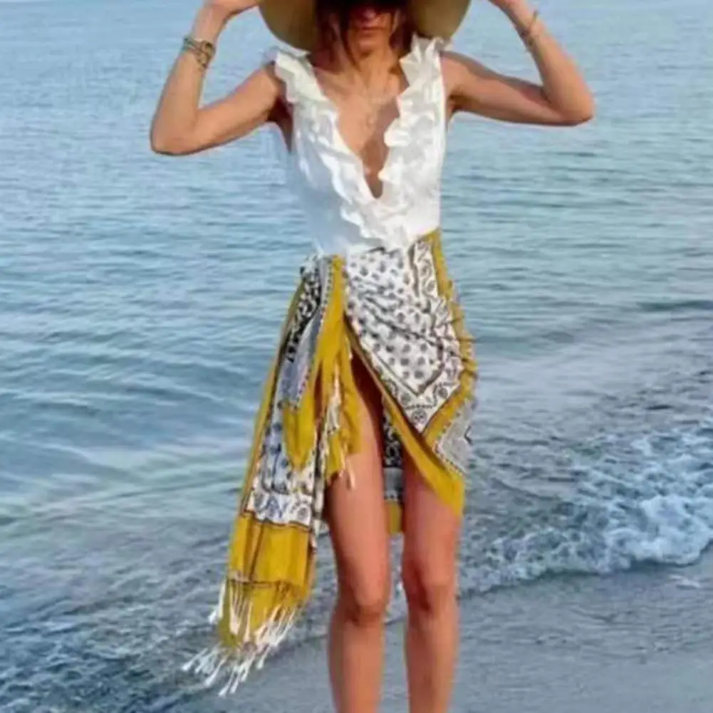 

Women Swimsuit Deep V Neck Slim Fit Ruffle Breathable Lady Monokini for Beach