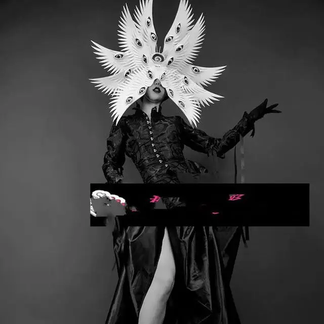 

Bar Halloween Gothic exaggerated wings GOGO costume