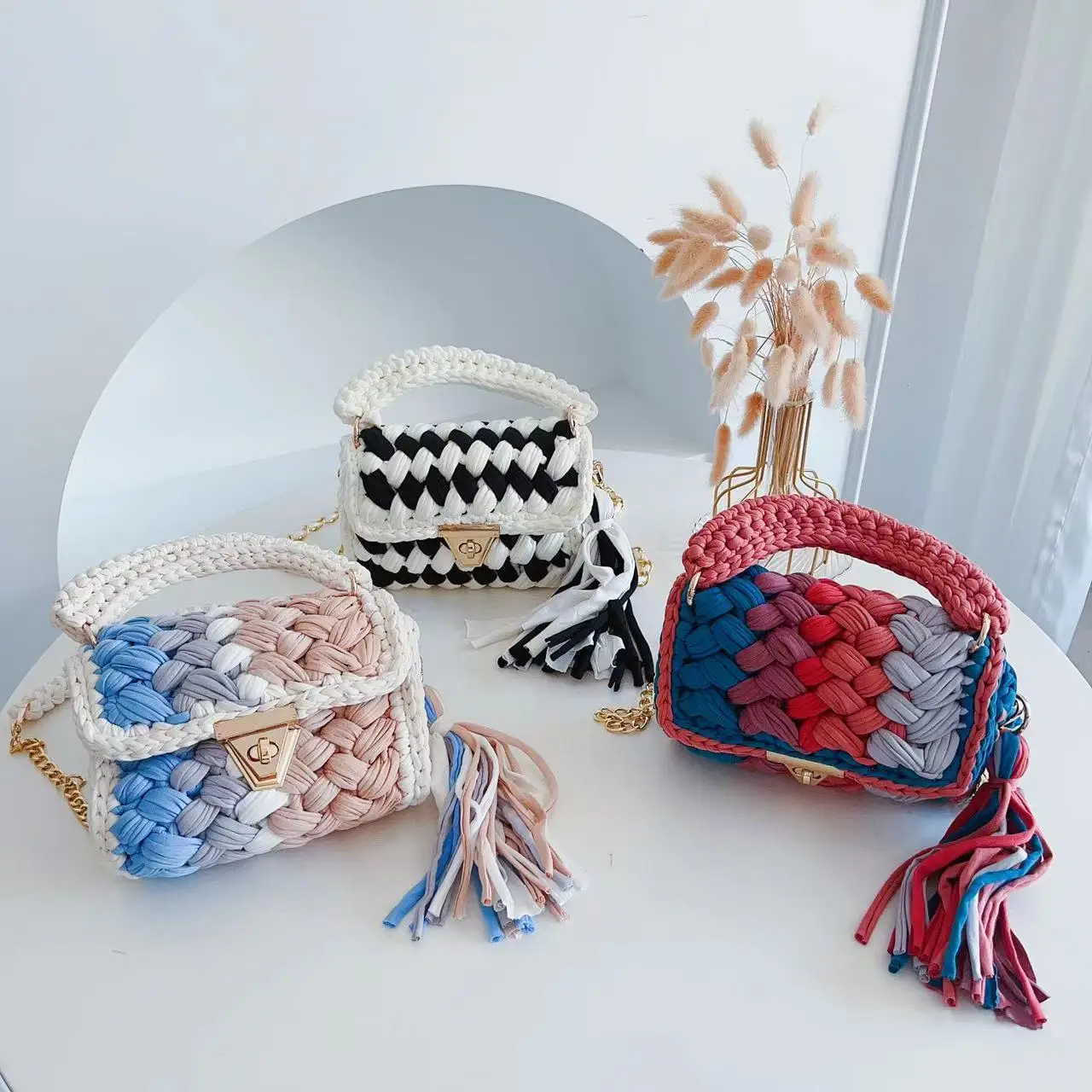 Fashion Crochet Bag Knitting Bags for Women 2023 Woolen Yarn Handmade Woven Handbags with Chain Ladies Solid Color Square Bags