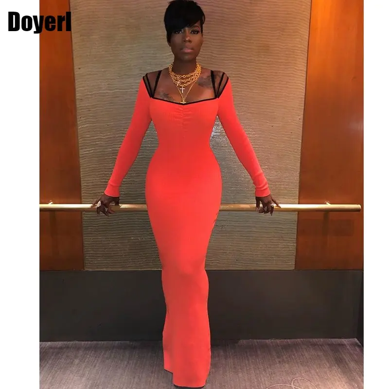 

Женское трикотажное платье-макси с длинным рукавом