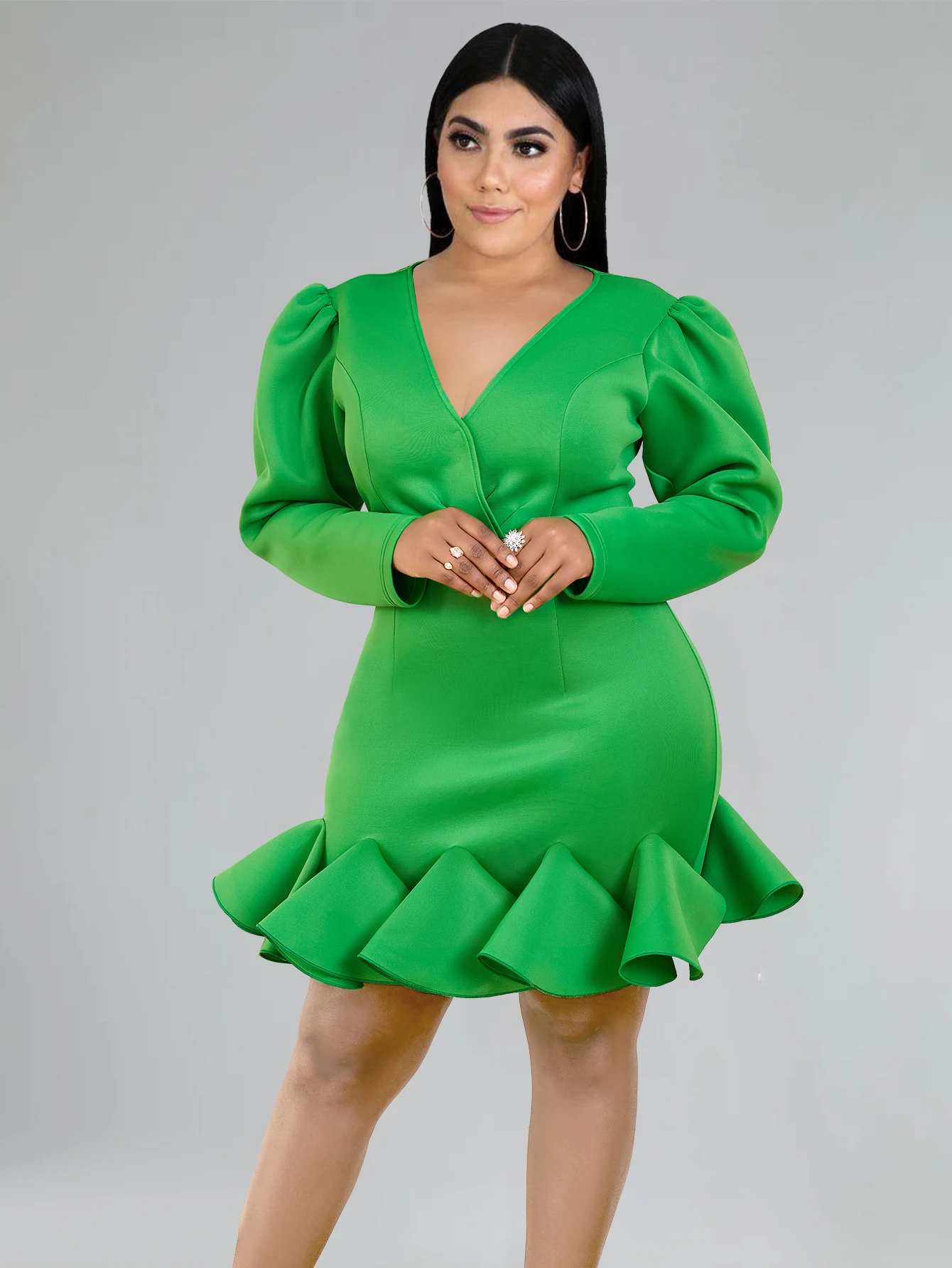 Plus Size V Neck Dresses Green Long Sleeve Sheath Bodycon Package Hip Ruffles Cocktail Evnt Party Gowns 3XL 4XL Outfit for Women