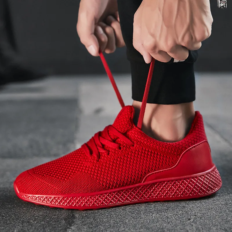 

Men Shoes Breathable Slip On Flying Red Sneakers Men Spring Light Walking Comfort Lace Up Black Casual Shoes Tenis Masculino