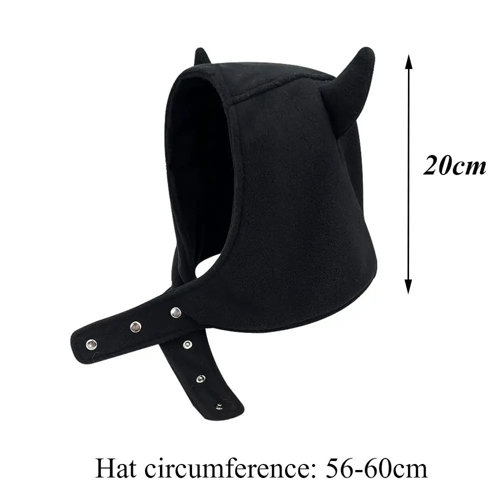 Индивидуальные женские шапки осень и зима теплые с защитой ушей милые дьявола