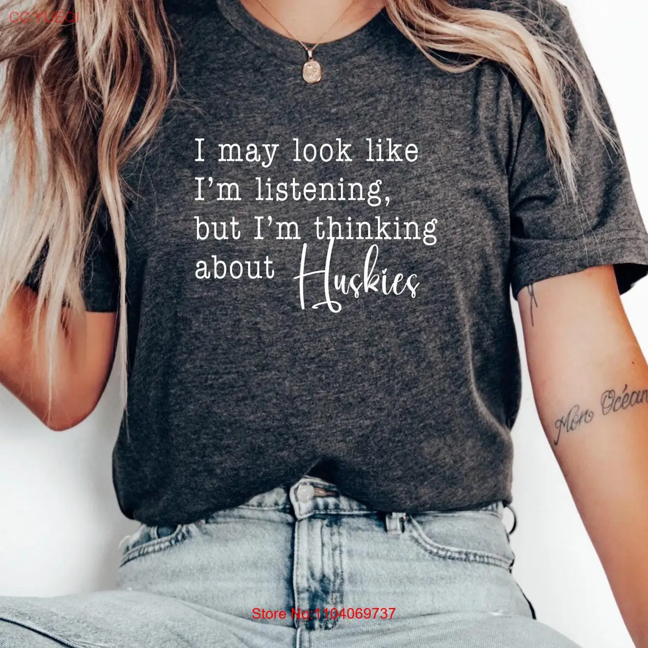 Футболка Я могу выглядит так я слушаю но думал о хаски забавная футболка с гордый