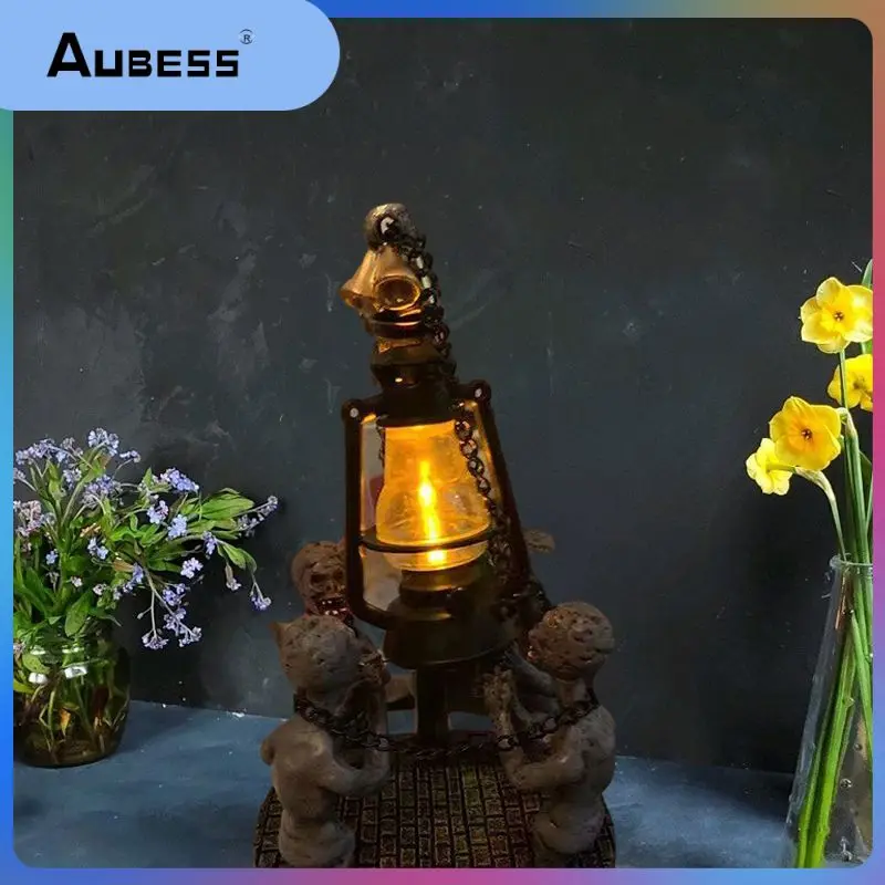 

Four Skulls Night Light LED Lights Horror Chain Zombie Lights Halloween Resin Statue Home Decor Holiday DIY Decorations Light