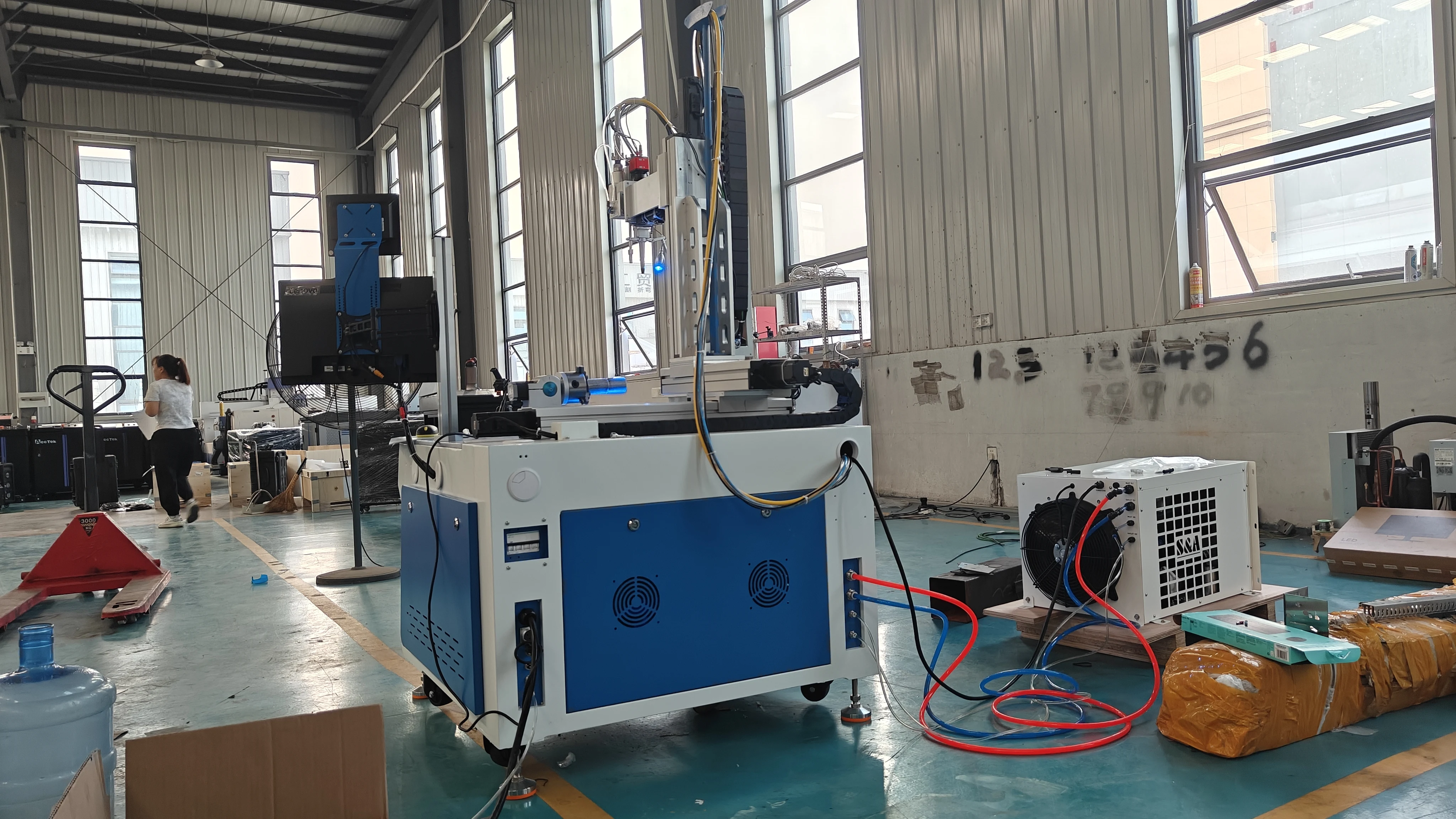 QCW оптическое волокно автоматический лазерный аппарат для точечной сварки