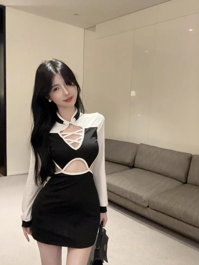 Версия дизайна корейское платье с воротником-стойкой и открытой спиной длинными