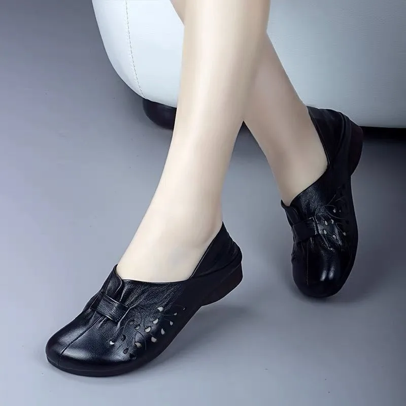 

Sandals Women Mesh Leather Shoes Woman Sandals Flat Shoes Female Hollow Out Sandals Thick Bottem Casual Sneakers Plus Size 43