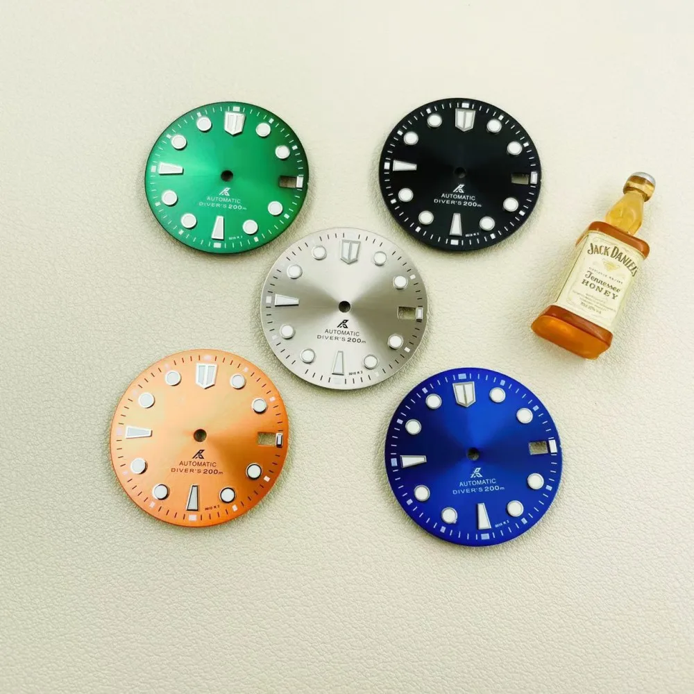 New NH35 mechanical dial luminous diving surface c3 strong green luminous literal diameter 28.5mm watch accessories