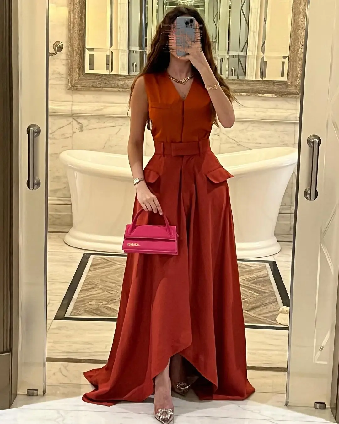 

Simple V-neck Sash Prom Dresses 2023 Sleeveless A-Line Floor-Length Elegant Party Dress Formal Occasion Dresses Arabia Robes De