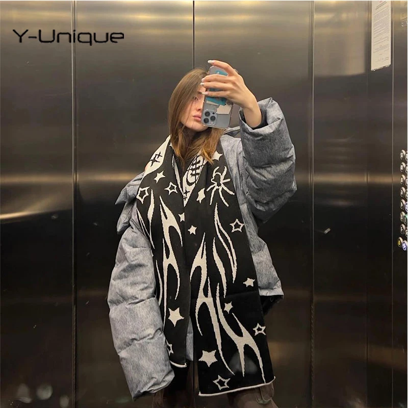 

2023 New Creative Desigh Striped Knitted Scarf for Women Men Fashion Y2K Kpop Style Winter Thickening Warm Scarves Shawls