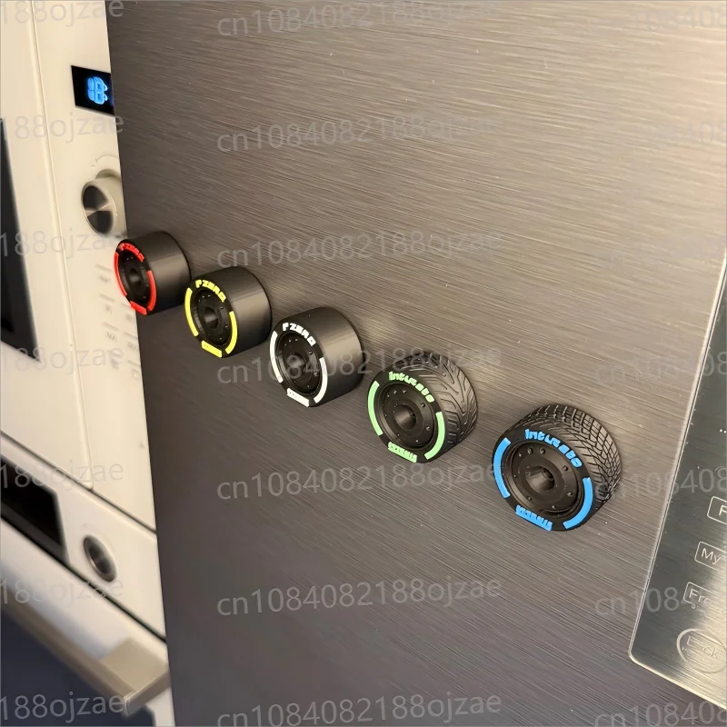 

Магниты для холодильника F1