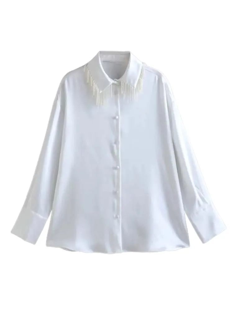 

Женская атласная блузка на пуговицах с длинным рукавом