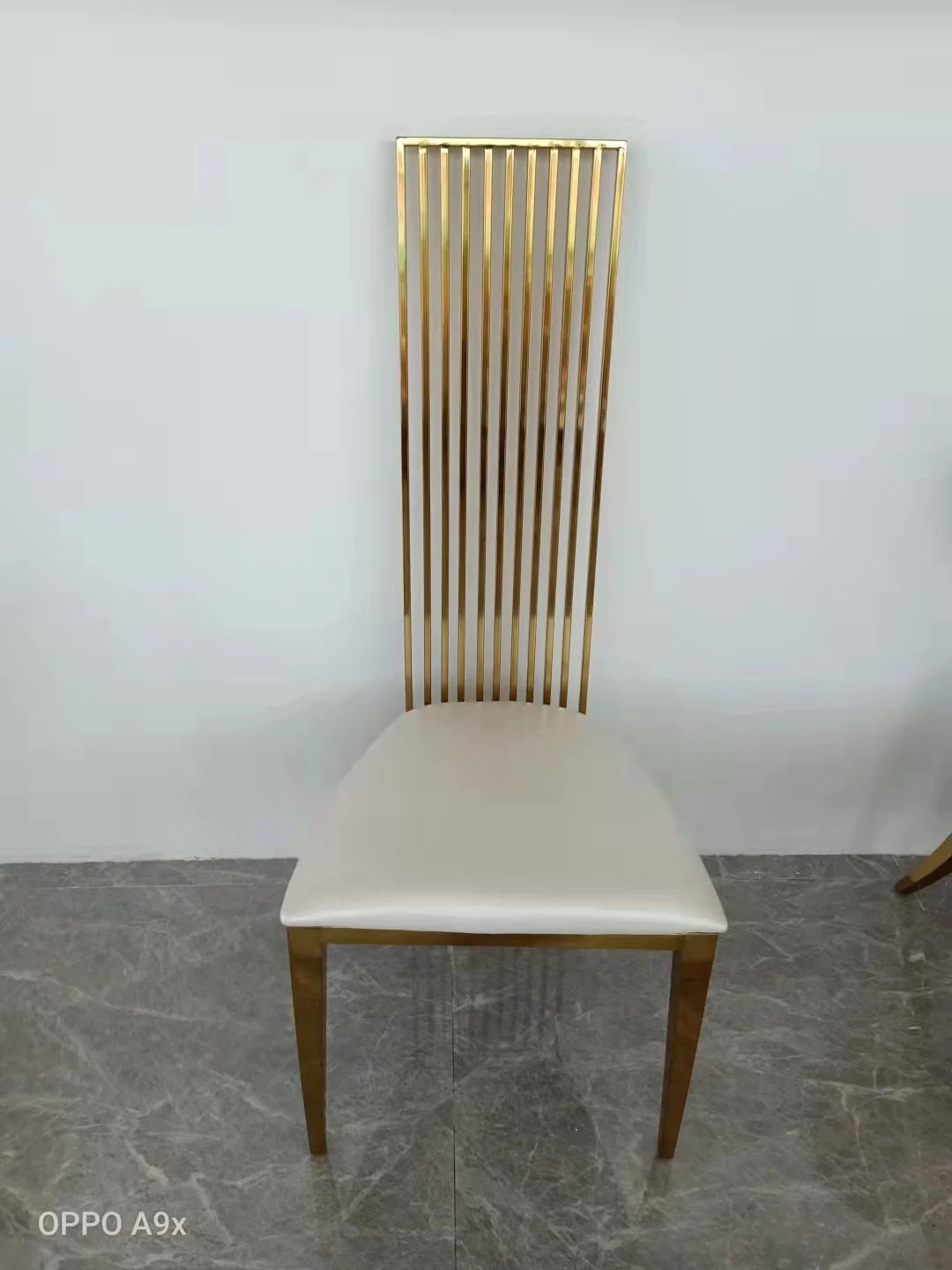 

Мебель под заказ в европесветильник и американском освещении