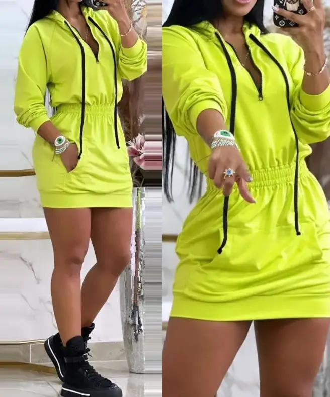 

Женское платье-свитшот с капюшоном, с карманами