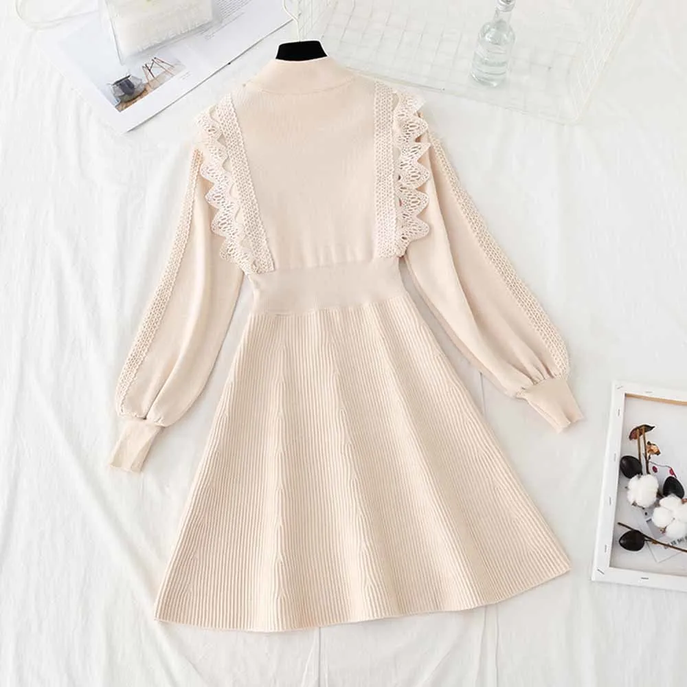 Женское трикотажное мини-платье-свитер повседневное ТРАПЕЦИЕВИДНОЕ кружевное