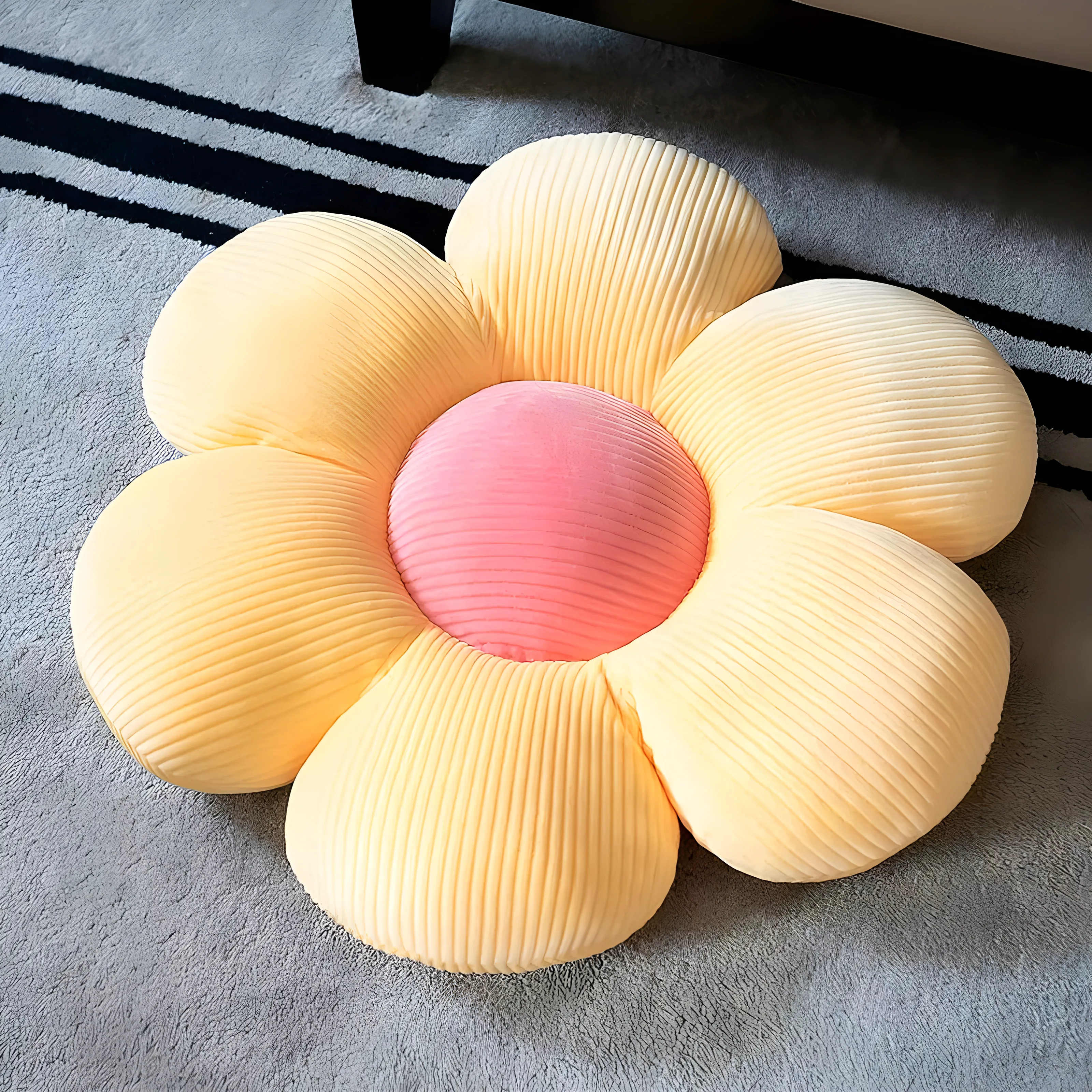 

Flower shaped soft seat cushion