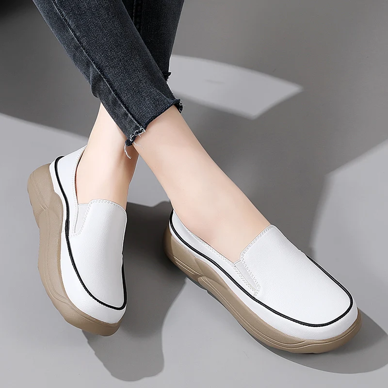 

Women Shoes Flats Leather Sneakers Women 2023 Comfortable Female Casual Walking Footwear Fashion Large Size Loafers Shoes Women