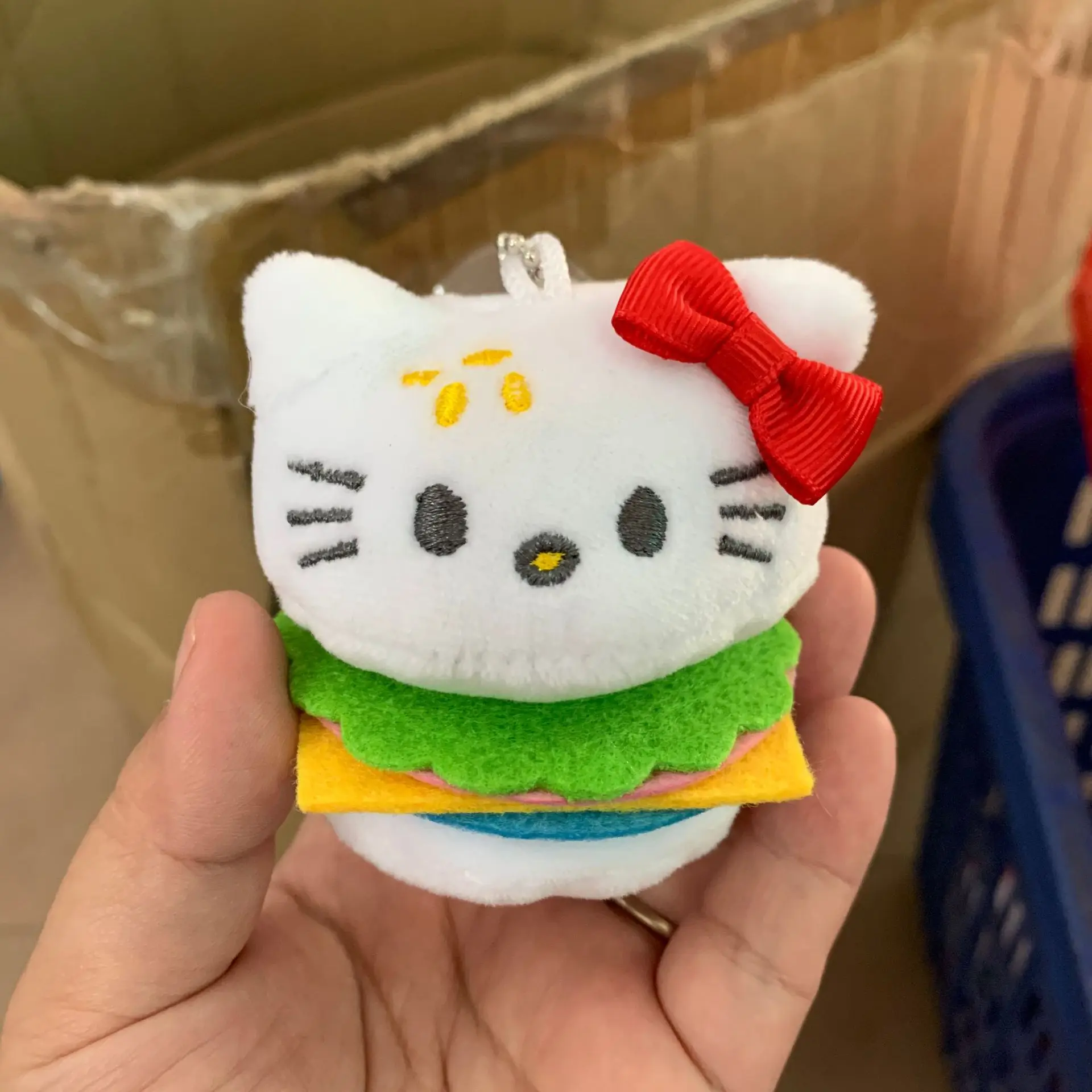 

New Hello Kitty Plush Toy Hamburger Small Pendant Doll Claw Machine