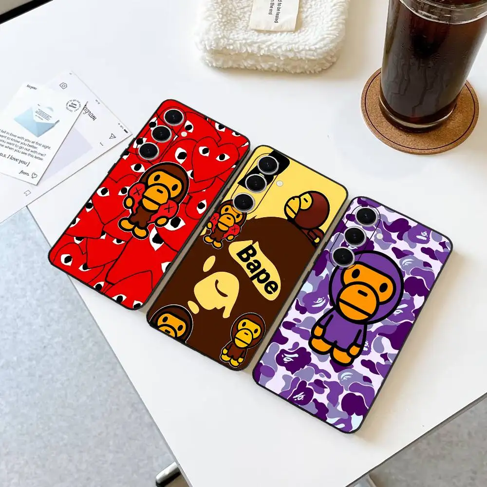 Фото Чехол для телефона с милым мультяшным дизайном обезьянки B-Bape для Samsung S24 FE, S25 Ultra, S20 Lite, S21, S30, S22, S23, S24, S22 Ultra 5G №5