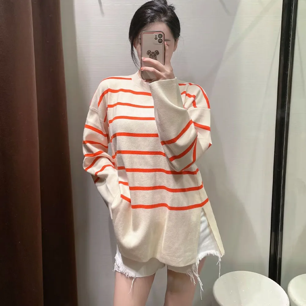 

DiYiG Women 2022 New Fashion Striped Loose Knit Sweater Vintage Round Neck Long Sleeve Side Slit Female Pullover Chic Top Mujer