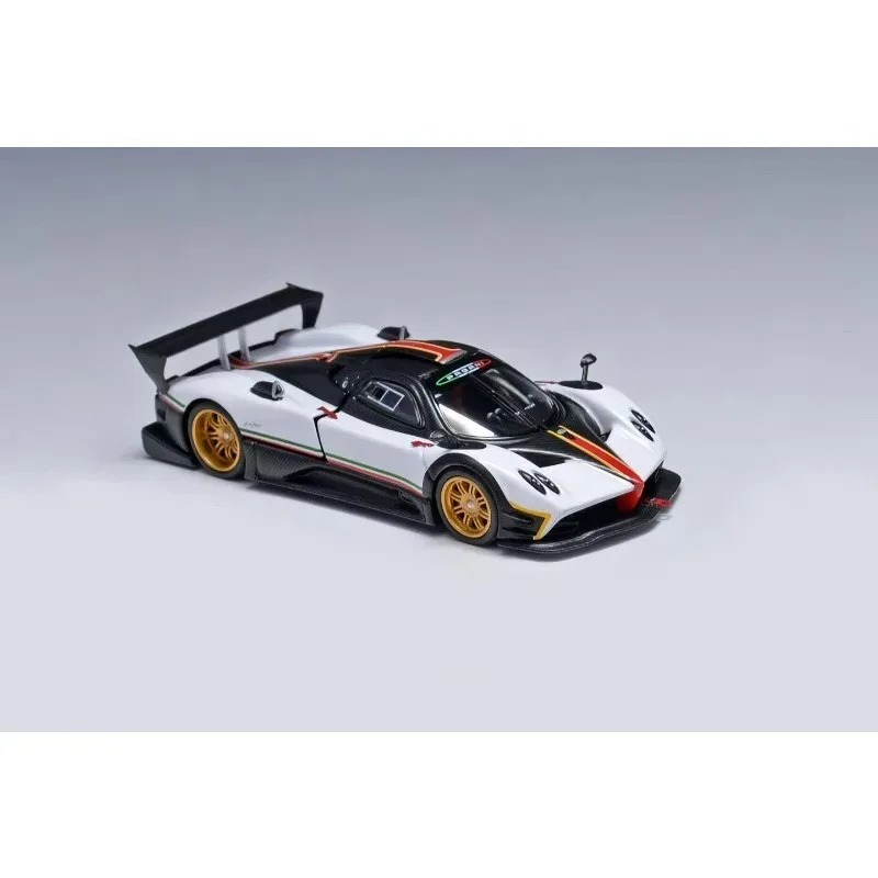Фото Модель автомобиля AR 1:64 Zonda R 2026 HEC из литого сплава, коллекционная модель, подарок для мальчика, рождественский подарок, подарки для мужчин №4
