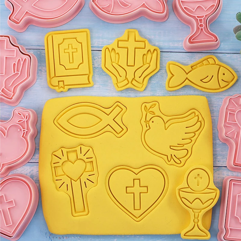 

8Pc Holy Communion Cartoon Cookie Mold Cross Peace Dove Love Fish Holy Grail Pattern Cookie Cutter Mold Fondant Cake Baking Tool