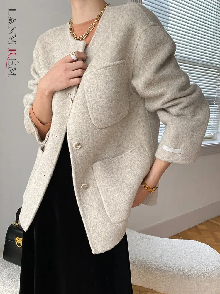 

Пальто шерстяное женское однотонное с круглым вырезом и длинным рукавом, 26D5742